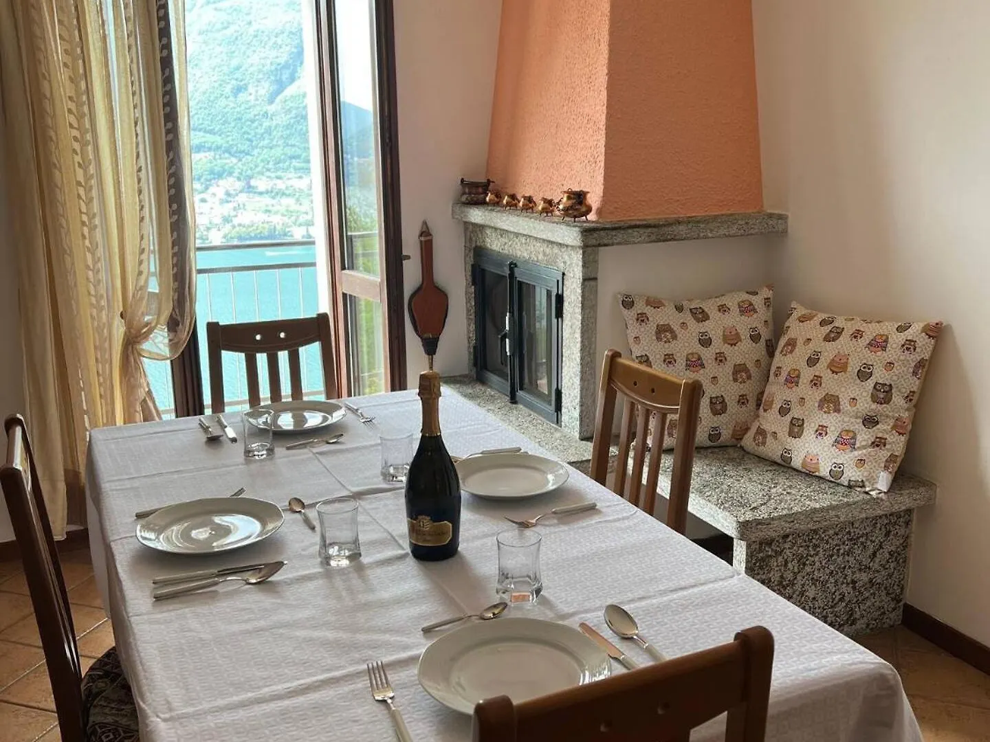 La Casa Di Pozzo Villa Pognana Lario 0*,  Italy